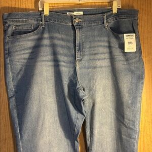 Signature by Levi Strauss Medium Blue Mid-Rise Bootcut Jeans NWT